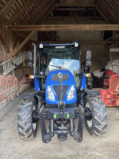 New Holland T455S