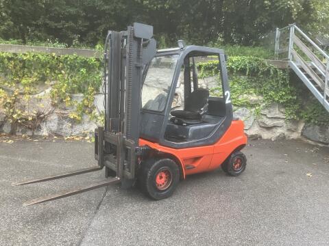 Linde Stapler H30 D-03