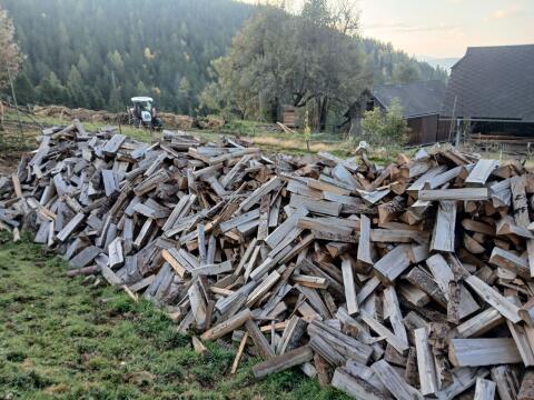 Brennholz hart/weich gemischt, ofenfertig