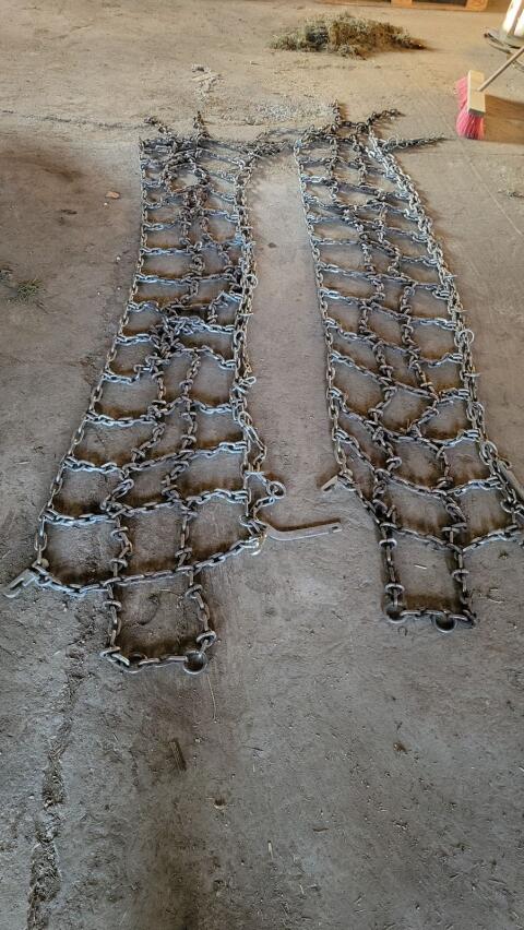 Schneeketten Pewag 12,4-24 oder 320/85-24