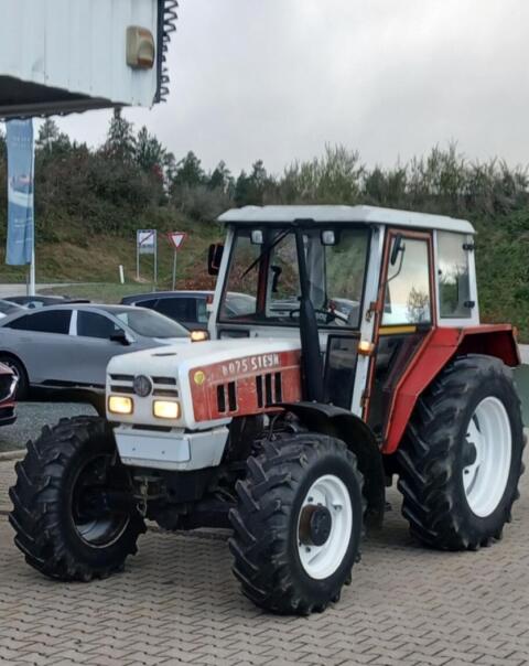 Traktor Steyr 8075 Allrad