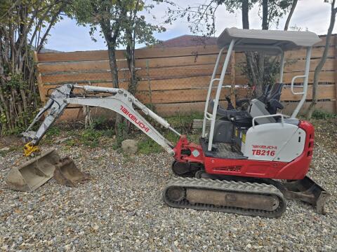 Takeuchi TB216
