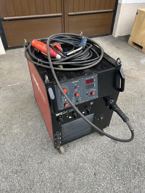 Schweißer EWM Wega 330
