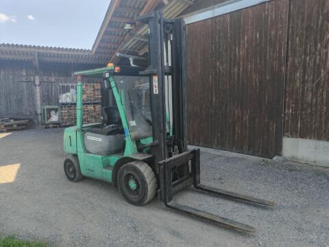 Mitsubishi FD30T Hubstapler 3 t Gabelstapler