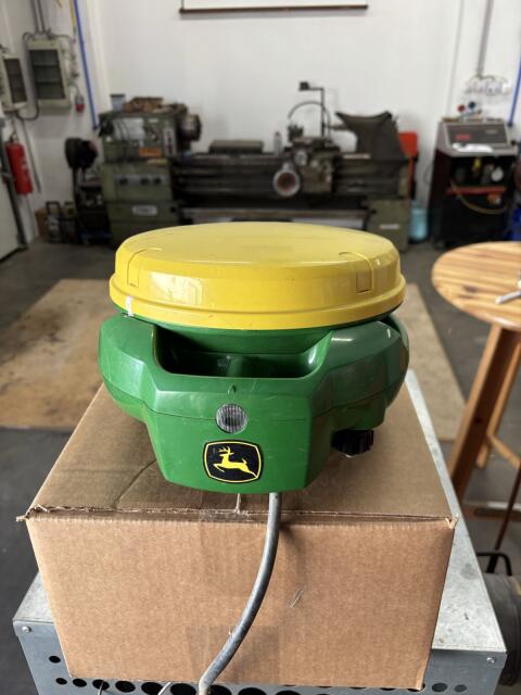 John Deere Starfire 7000