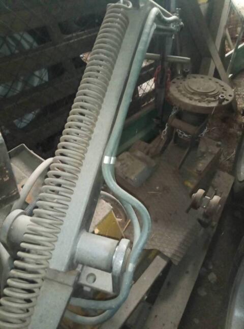 Lkw Reifen Montiermaschine