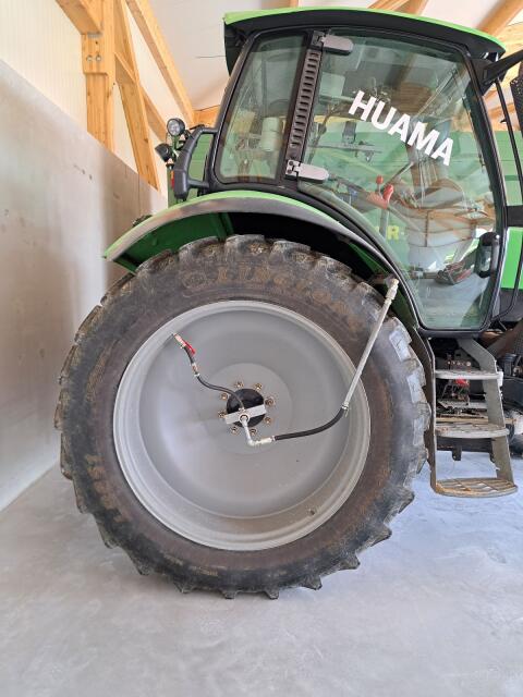Pflegereifen Deutz Spur 210