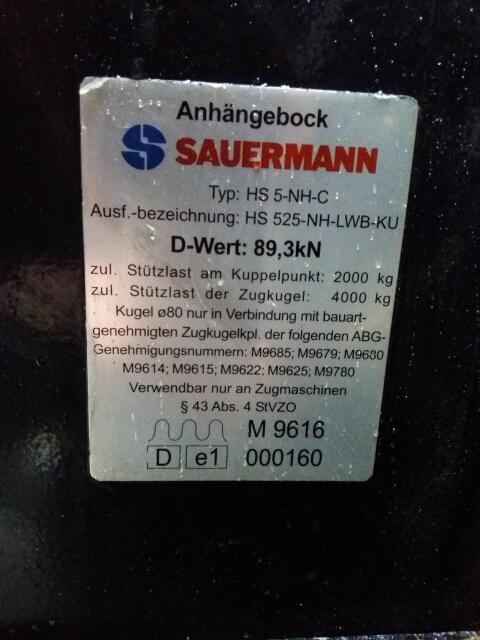 Anhängeschlitten zu CASE, STEYR u. NH