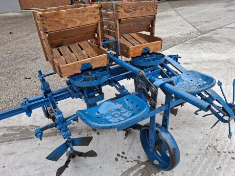Kartoffelroder und Setzmaschine