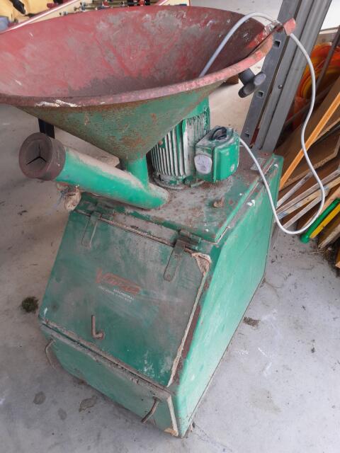 Voran Schrotmühle Getreidemühle