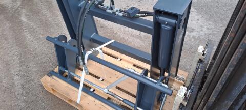 Adapter Gabelstapler FEM 2&3 2.500 kg Tragkraft auf Euroaufnahme