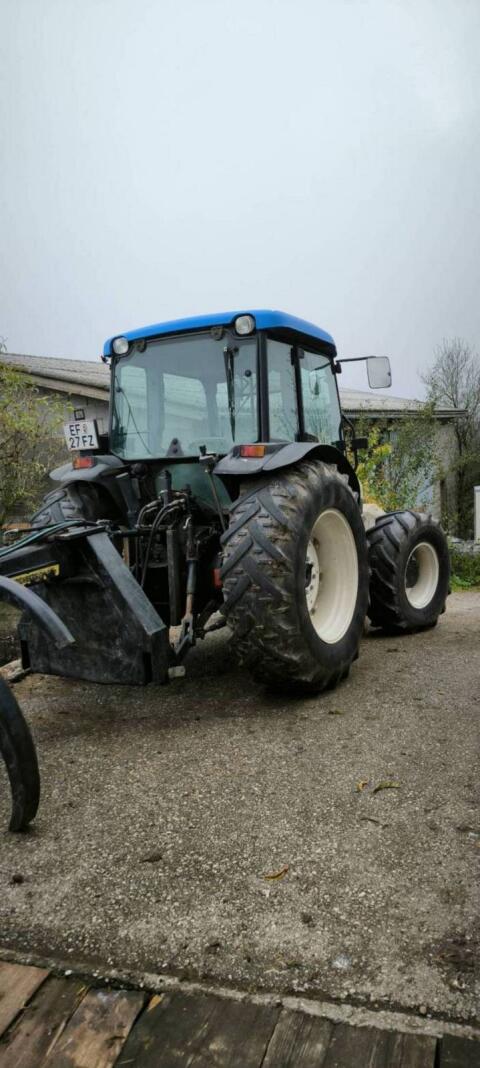 New Holland TN 70 D
