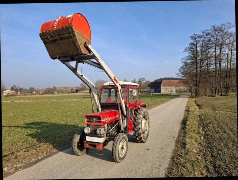 Massey Ferguson 135 mit Multi-Power