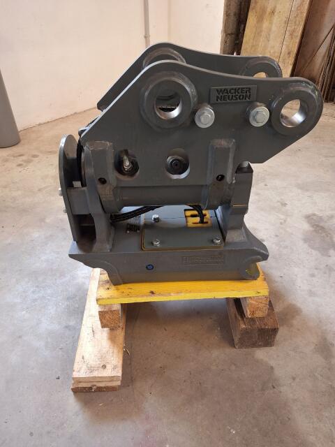 Powertilt Wacker Neuson HS06