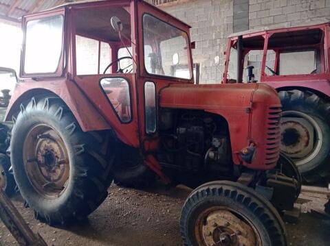 Verkaufe zwei Steyr 280a und einen Steyr 188a