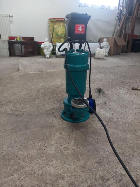 Schmutzwasserpumpe Fäkalpumpe Güllepumpe