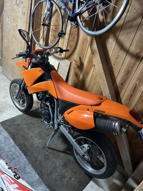 KTM LC4 Supermoto