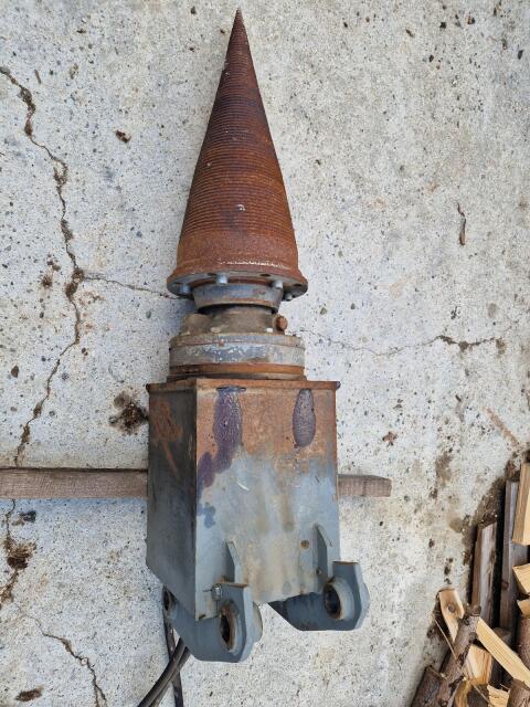 Kegelspalter Holzspalter