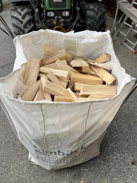 Brennholz Buche oder Fichte