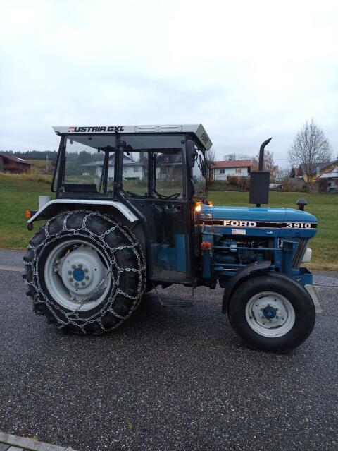 Ford 3910
