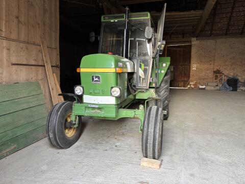 John Deere 3030