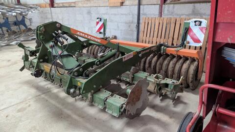 Verkaufe Kurzscheibenegge Amazone Catros 3003