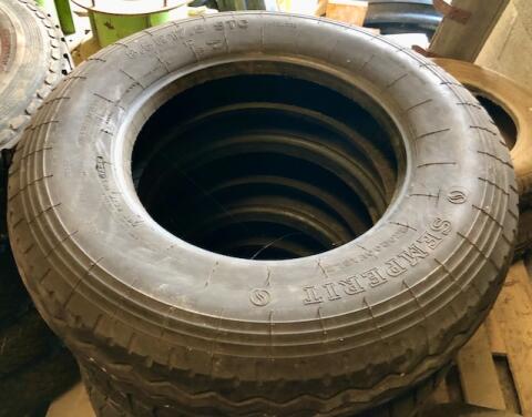 LKW-Reifen 8,5x17,5