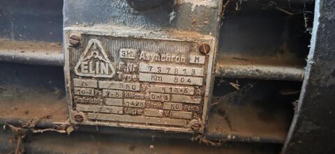 Silohäcksler Signal 2300 mit Motor