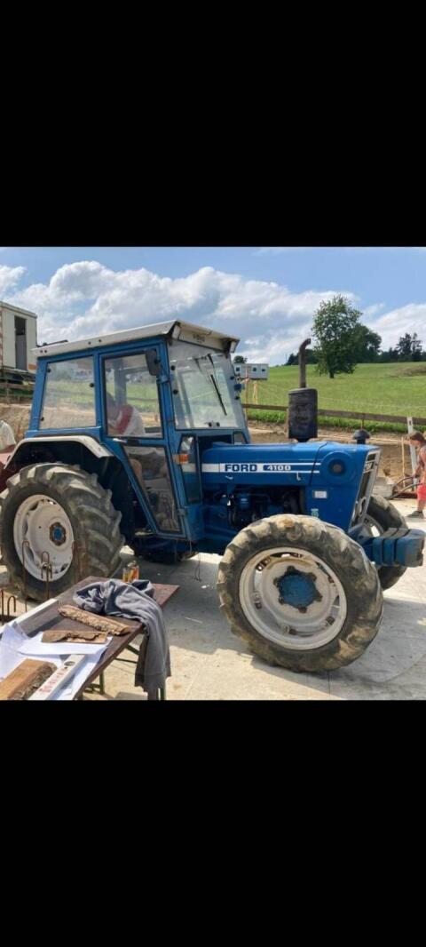 Ford 4100