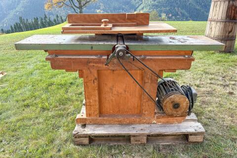 Hobelmaschine mit Kreissäge (Sammlerstück)