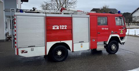 Steyr 13S21 Feuerwehr TLF-A 2000 mit Seilwinde