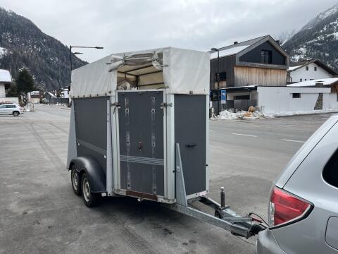 Anhänger Humbaur