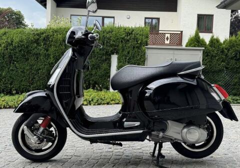Vespa GTS300