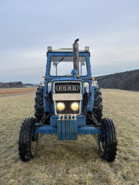 Ford 5600