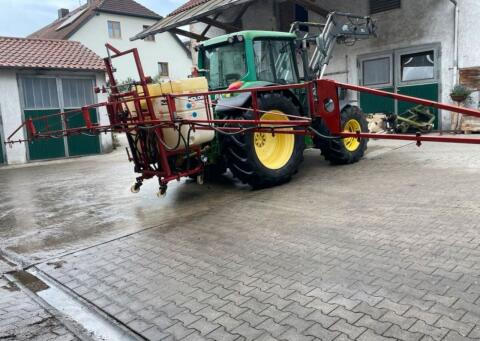 Holder IS400 Feldspritze