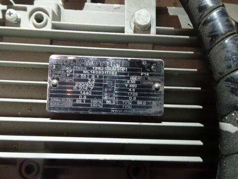 Hydraulikpumpe mit  Öltank u. Steuerkasten