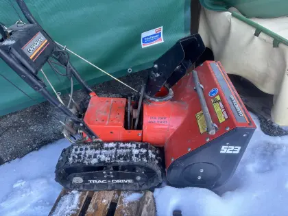 Schneefräse Canadiana; Honda Motor