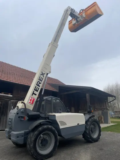 Teleskoplader Terex AgriLift 730 / Gladiator 3007