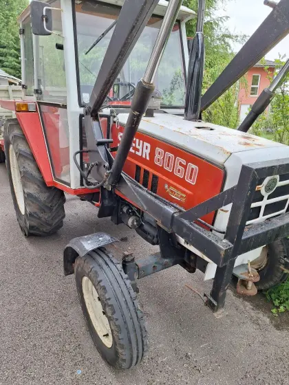 Steyr 8060