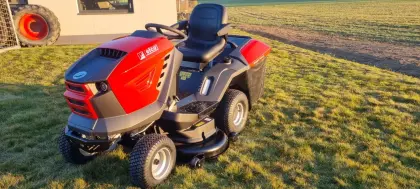 Rasentraktor, Aufsitzmäher Efco EF106/24