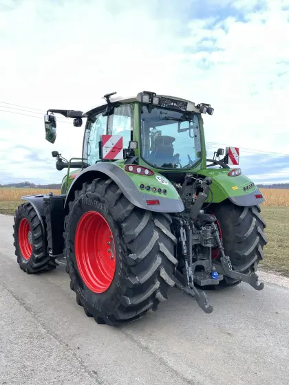 Schlepper Fendt 720 Profiplus