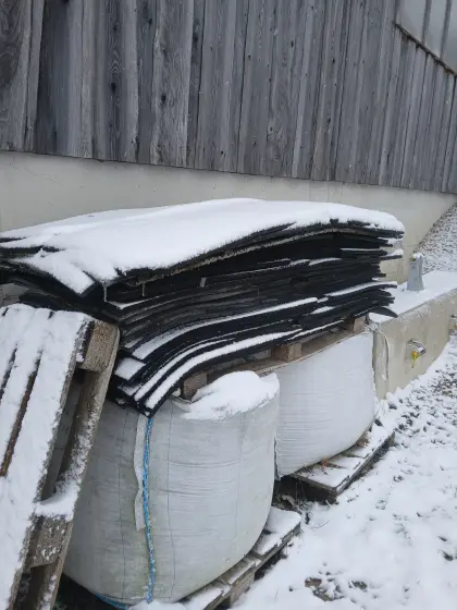 Gummimatten und Tränker