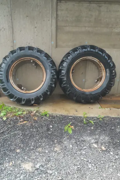 Trinker Zwillingsräder 14,9-30