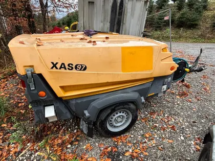 Atlas XAS 97 Kompressor, Stromaggregat 12KVA