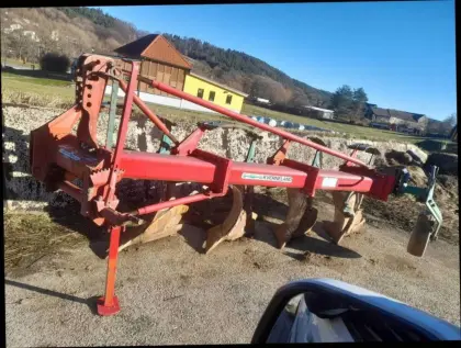 Kverneland Beetpflug 4-Schar