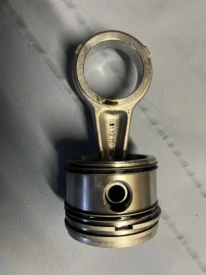 Gebrauchter Kolben für Luftpresser von Deutz 5100