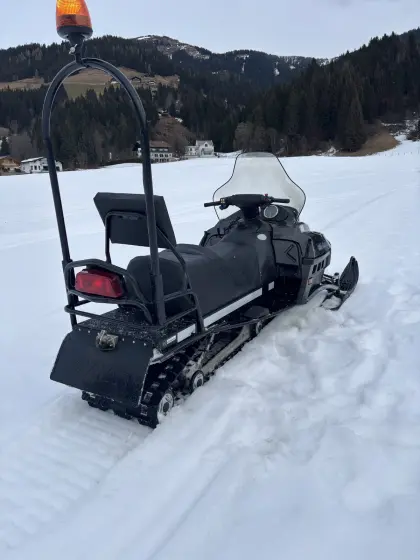 Lynx Skidoo V1000