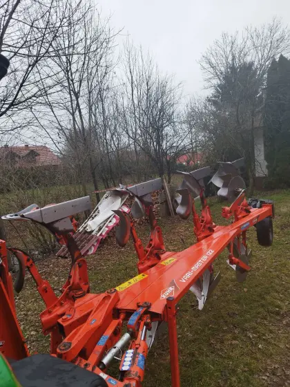 Kuhn Vari Master 122ET