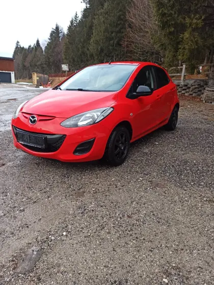 Mazda2