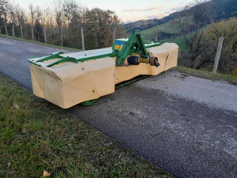 Verkaufe Krone Frontmähwerk F28M